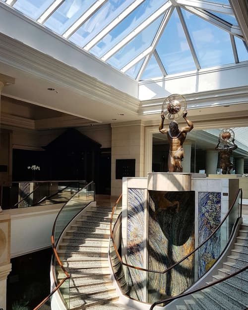 Hyatt Regency Belgrade, Lobby