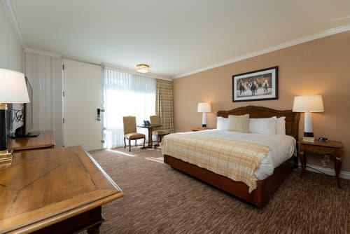 Little America Cheyenne, Room