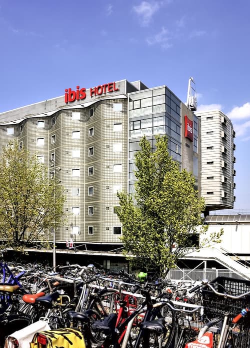 ibis Amsterdam Centre, Front of property