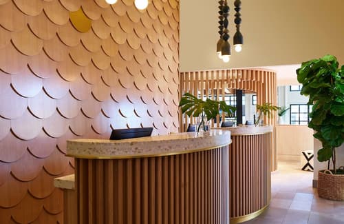 San Diego Mission Bay Resort, Lobby