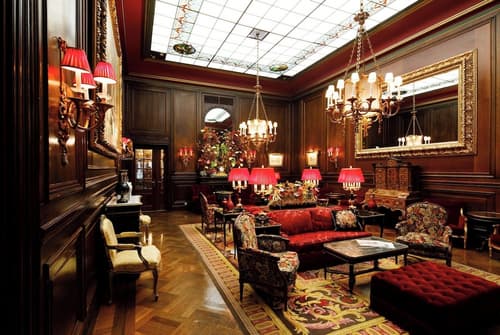 Hotel Sacher Wien, Lobby