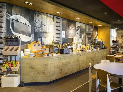 ibis Lausanne Crissier, Breakfast area