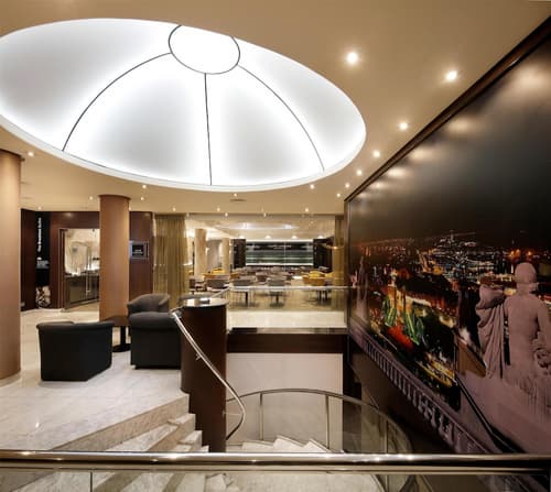 HCC St. Moritz, Lobby