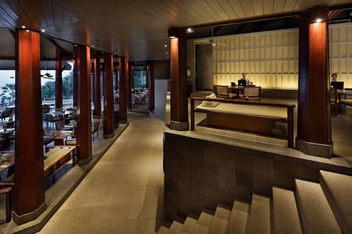 The Surin Phuket, Lobby