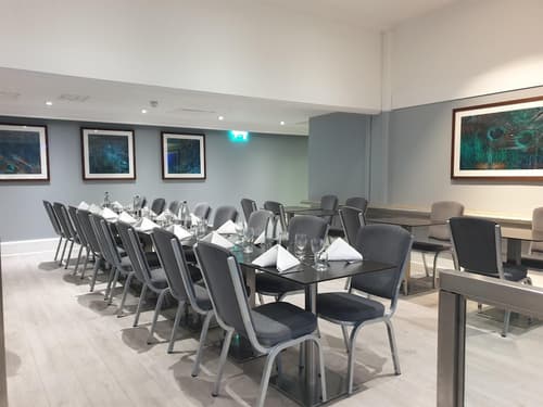 Hilton London Kensington, Restaurant