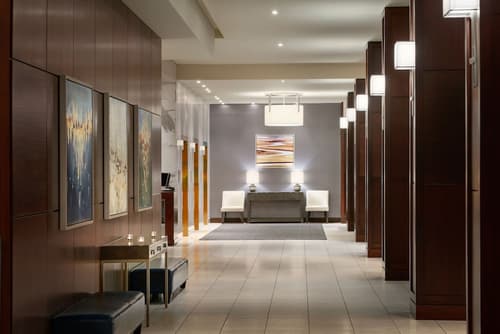 The Fairmont Winnipeg, Lobby