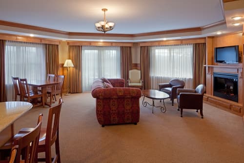 Crowne Plaza Lake Placid by IHG, Room