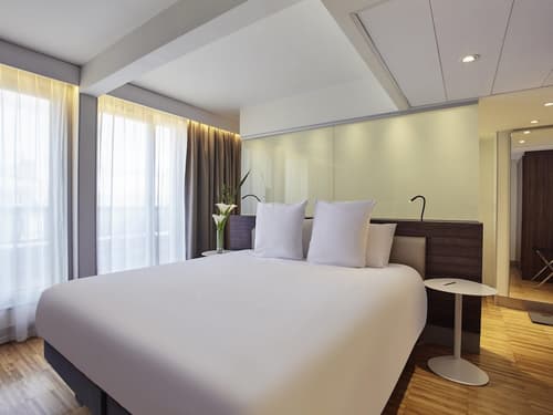 Mercure Paris Arc de Triomphe Etoile, Room