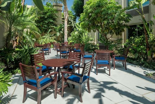 DoubleTree by Hilton Los Angeles - Commerce, Terrace/patio