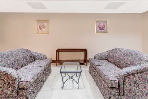 Days Inn by Wyndham St Augustine/Historic Downtown, Lobby