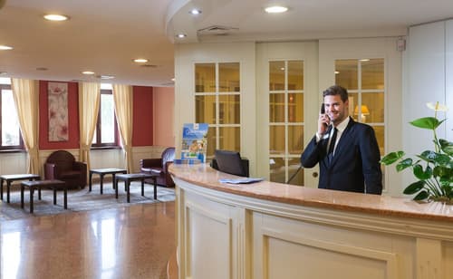 Hotel Europa Sky Pool & Panorama, Reception