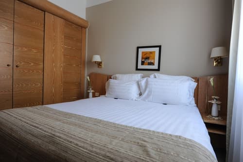 Le Grand Hotel, Room