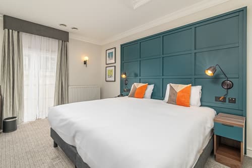 Mercure White Hart Hotel Salisbury and Apartments, Room