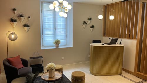 Hôtel Le Seize, Nice, Reception