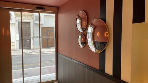 Hôtel Le Seize, Nice, Interior entrance