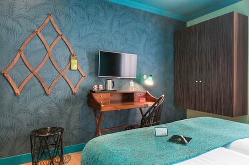 Villa Bougainville by Happyculture, Room