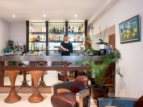 Hôtel Esprit d'Azur, Bar (on property)