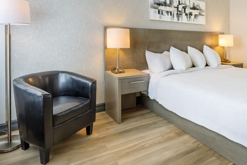 Repotel Aéroport Québec, Room
