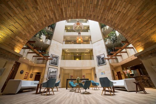 Embassy Suites by Hilton Bogota - Rosales, Lobby