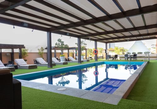 Barceló Guadalajara, Pool