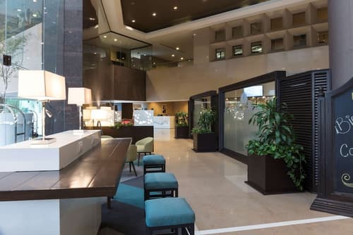 Barceló Guadalajara, Lobby sitting area