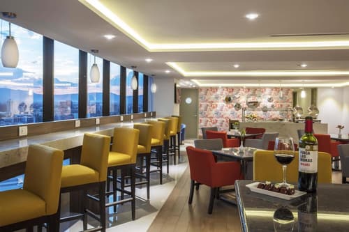 Barceló Guadalajara, Lobby