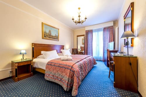 Hotel Diplomate, Room