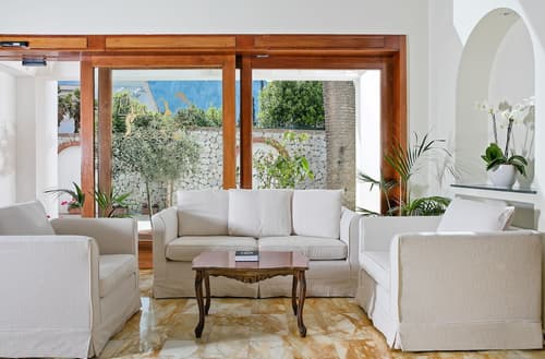 Hotel Syrene, Reception