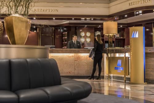 Maritim Hotel Ulm, Reception