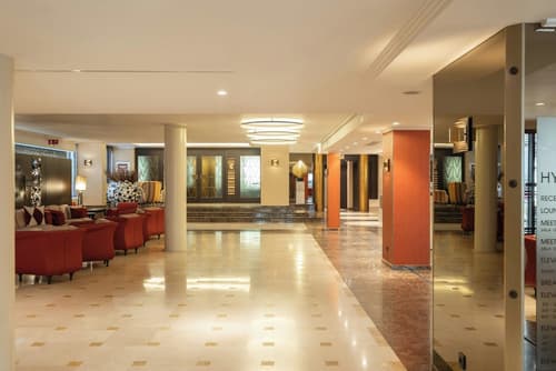 Hyllit Hotel, Lobby