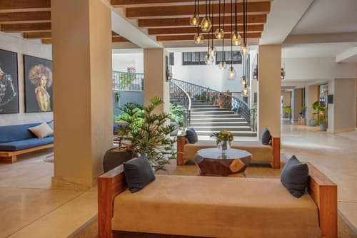 Shangri-La Le Touessrok, Mauritius, Lobby sitting area
