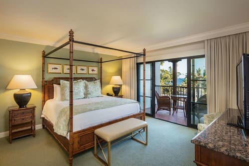 Santa Barbara Inn, Room