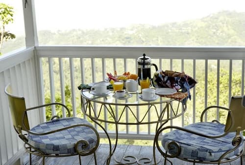 Strawberry Hill, Room