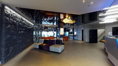 Riotel Matane, Lobby sitting area