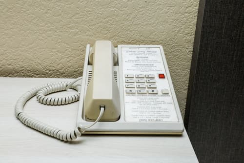 Silver Surf Motel, Room