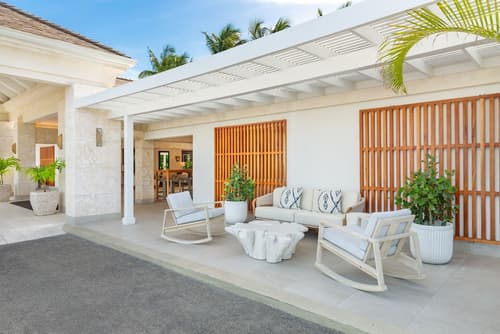 The Sands at Grace Bay, Reception