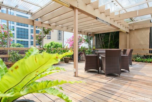 Hotel Grand Pacific, Terrace/patio