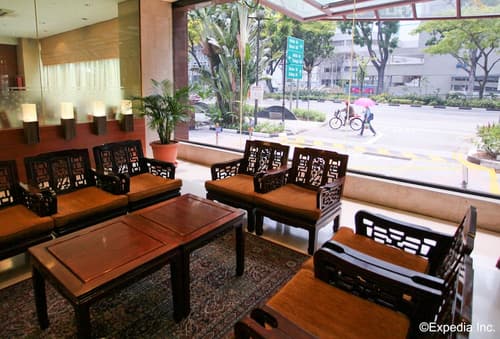 Hotel Grand Pacific, Lobby sitting area