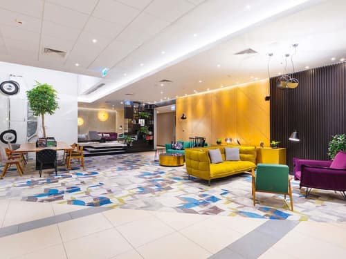 Mercure Warszawa Grand, Lobby