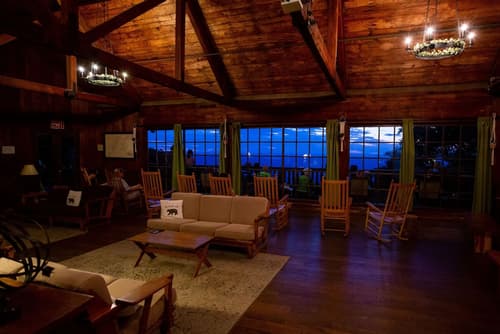 Big Meadows Lodge, Lobby sitting area