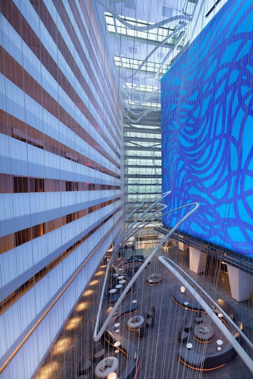 Conrad New York Downtown, Lobby