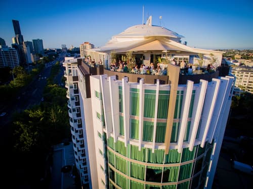 The Point Brisbane Hotel, Restaurant