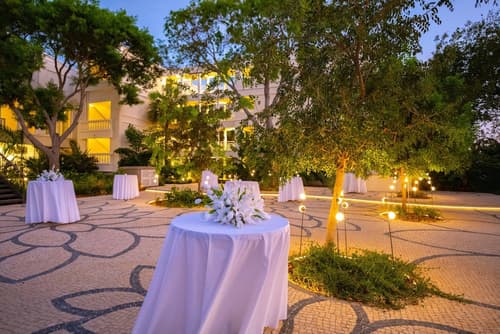 Curacao Marriott Beach Resort, Reception