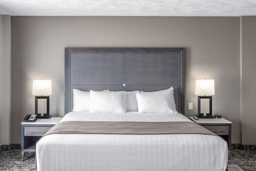 Chateau Moncton Trademark Collection by Wyndham, Room