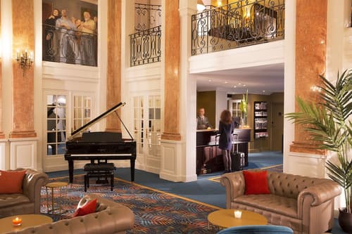 Oceania L'Univers Tours, Lobby