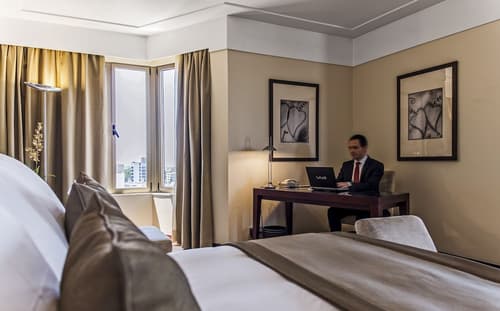 Crowne Plaza Porto by IHG, Room