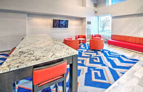 Hampton Inn by Hilton Ottawa, Lobby