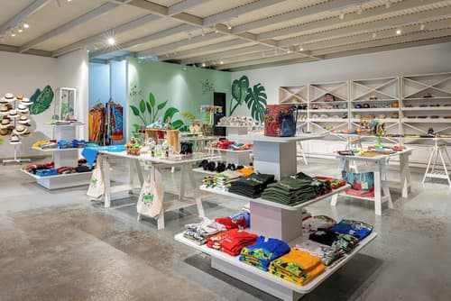 Gamboa Rainforest Reserve, Gift shop