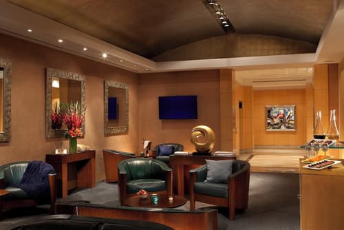 Millennium Premier New York Times Square, Lobby