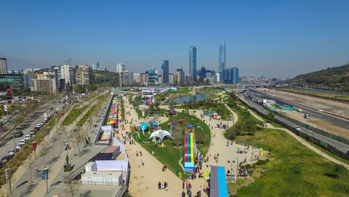 Park Plaza Apartments, Point of interest